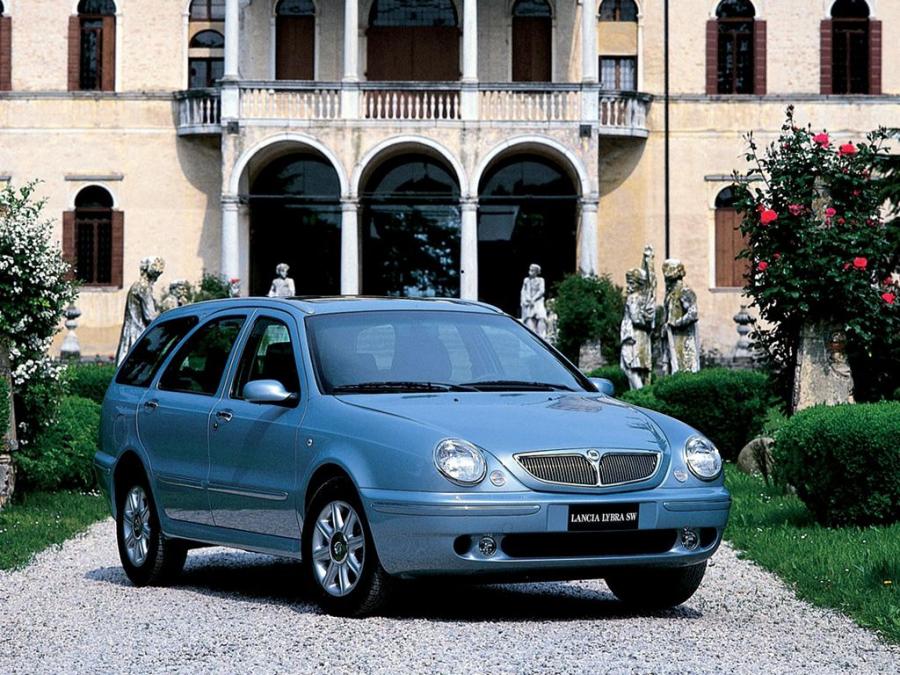  Lancia Lybra SW 1999 года  (фото 50 из 57)